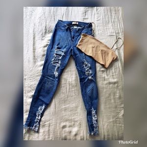 High wasted jeans